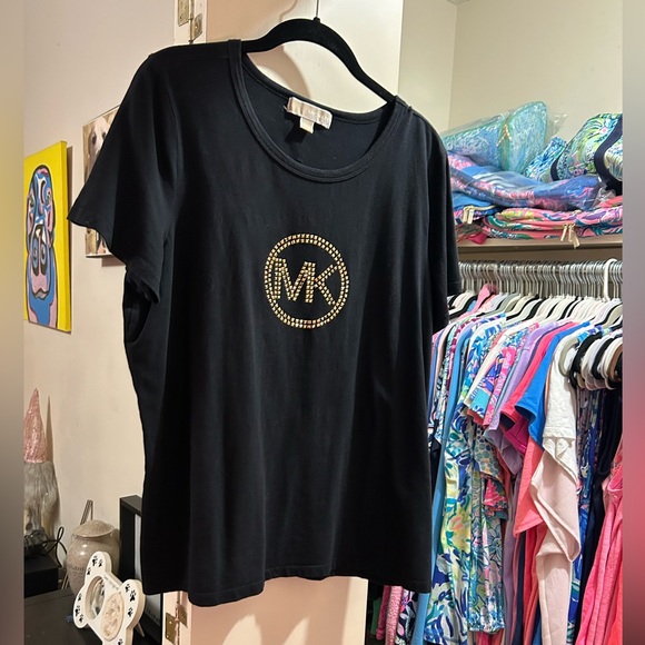 ▪️MICHAEL Michael Kors Emblem Tee▪️ - Picture 1 of 9